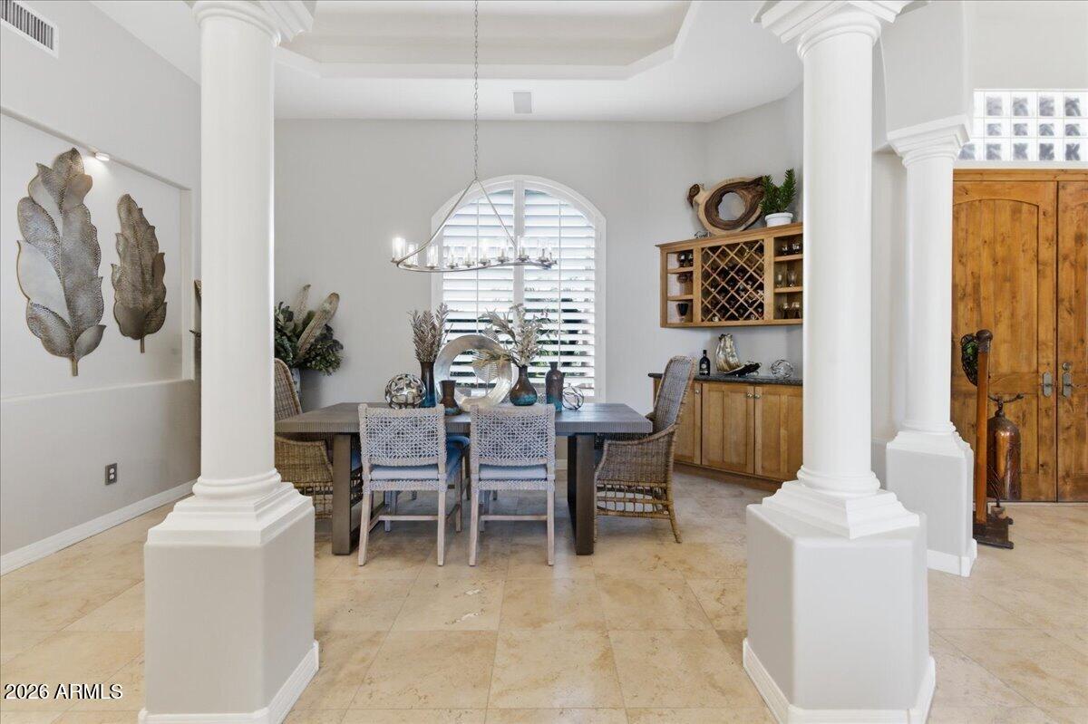 4477 E STANFORD Avenue