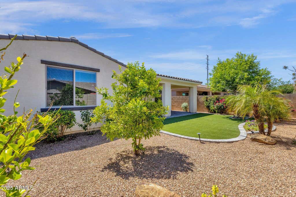 Photo of 22472 E Sonoqui Boulevard, Queen Creek, AZ 85142 (MLS # 7033928)