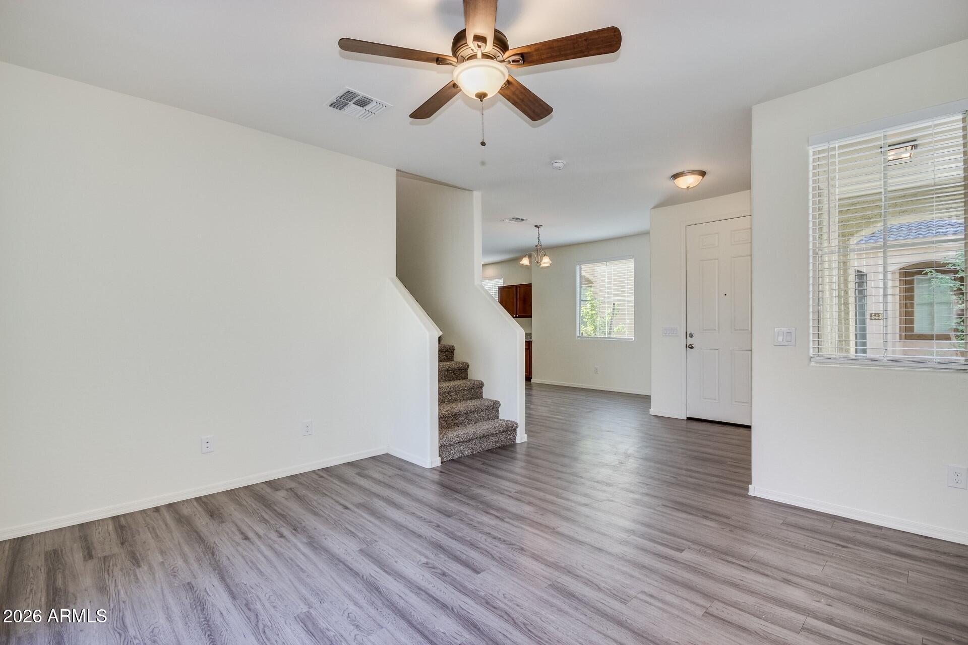 5422 W FULTON Street