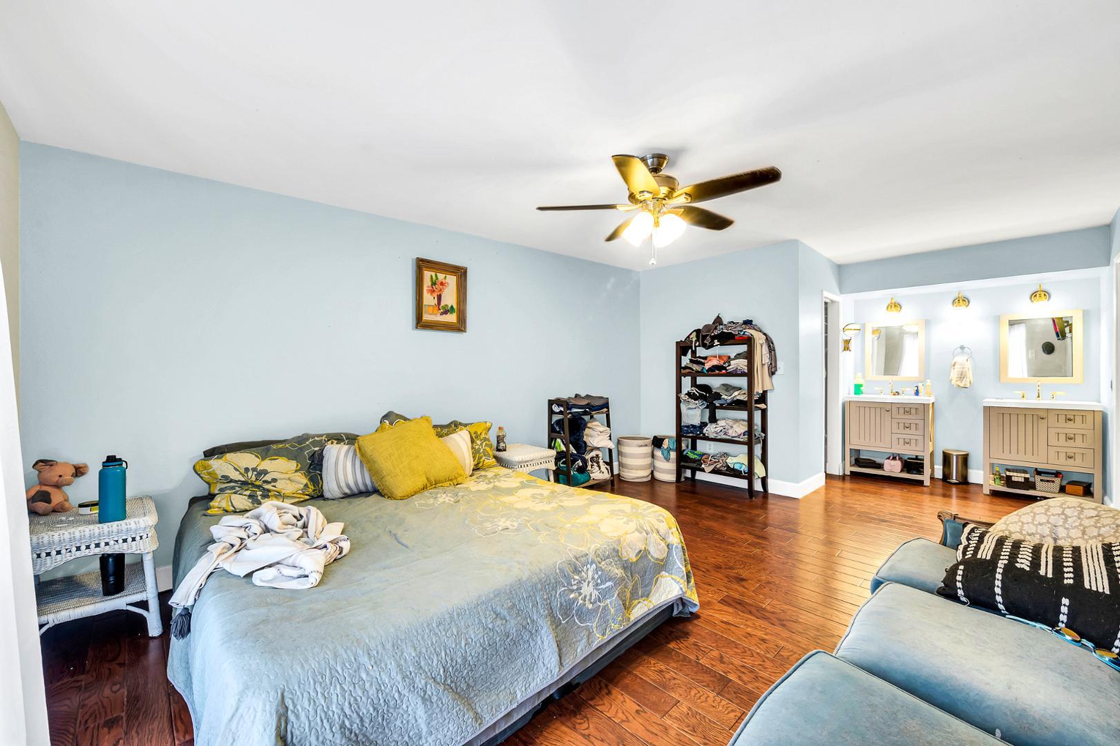 1605 E Candlestick Drive