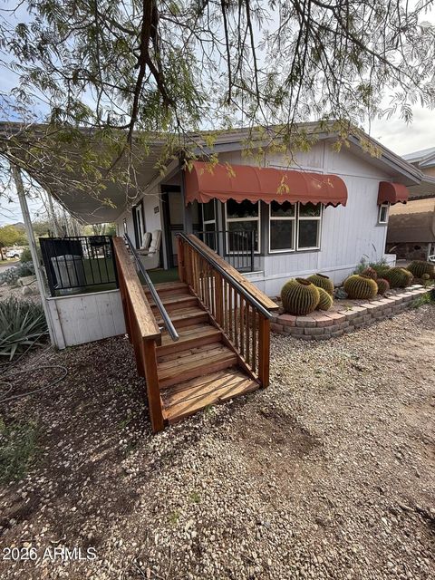 401 E QUEEN CREEK Drive Queen Valley AZ 85118