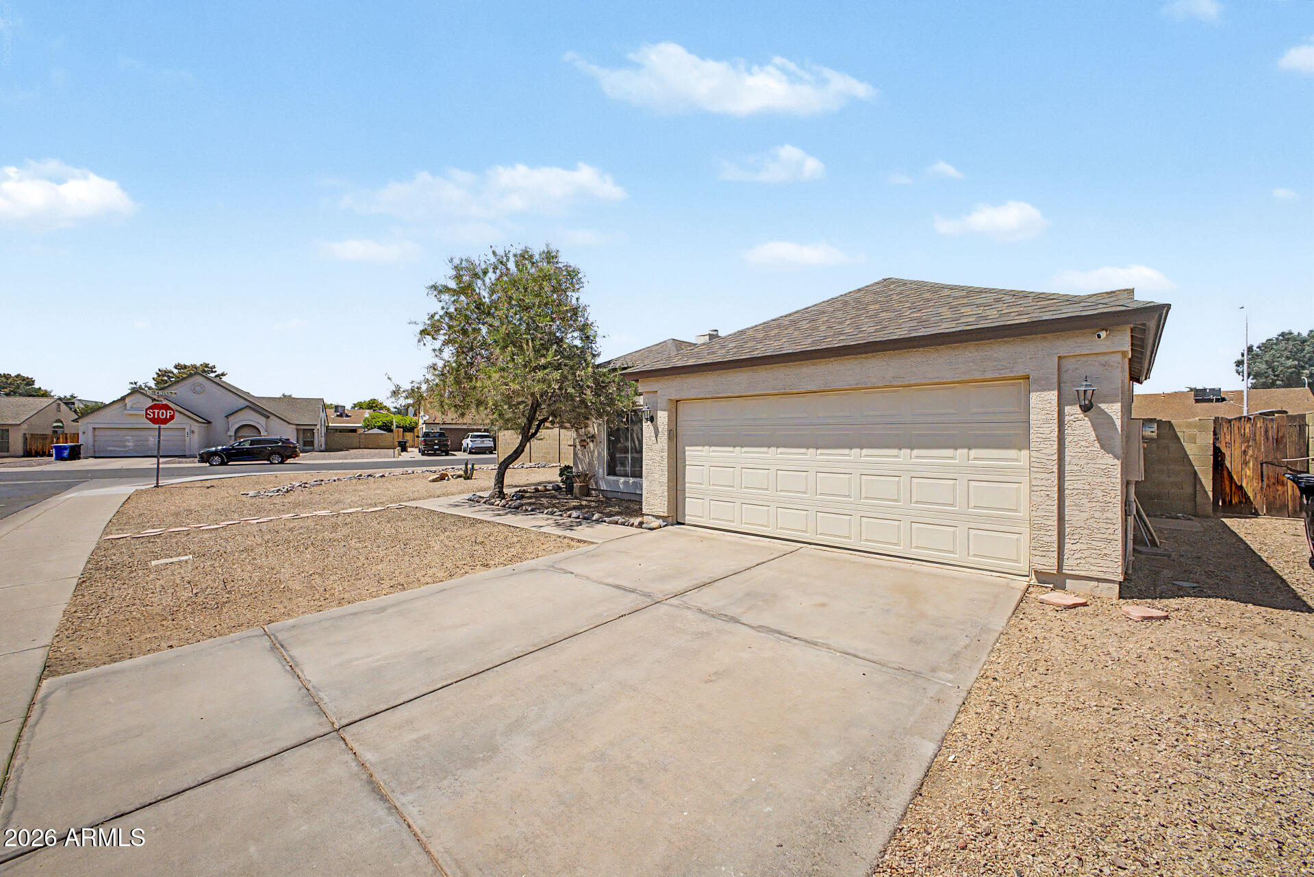 3648 W SARAGOSA Street
