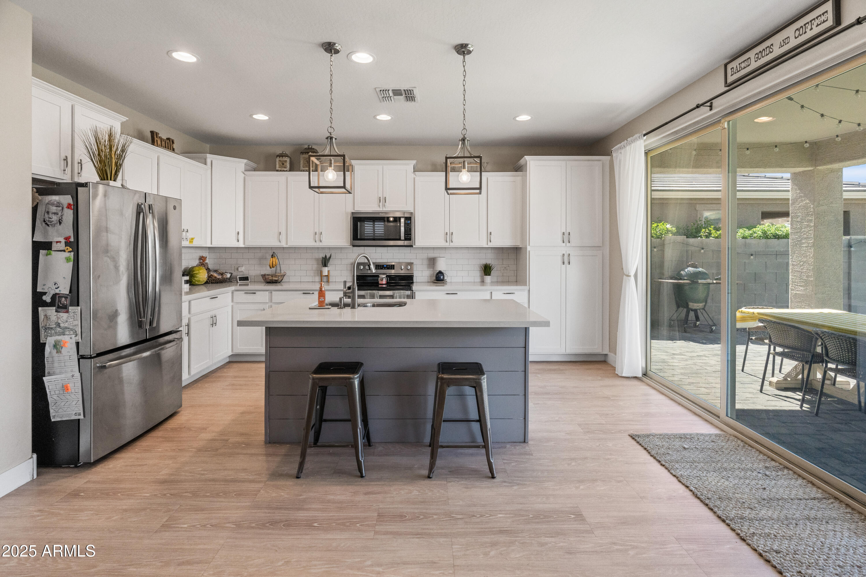 12236 W COUNTRY CLUB Court