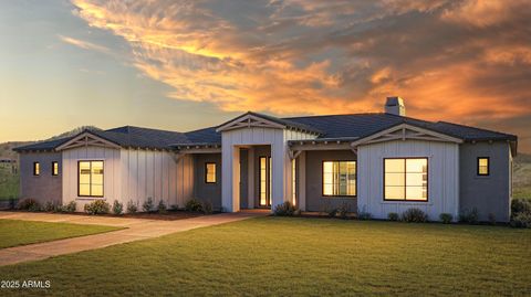 512 E Paint Your Wagon Trail Phoenix AZ 85085