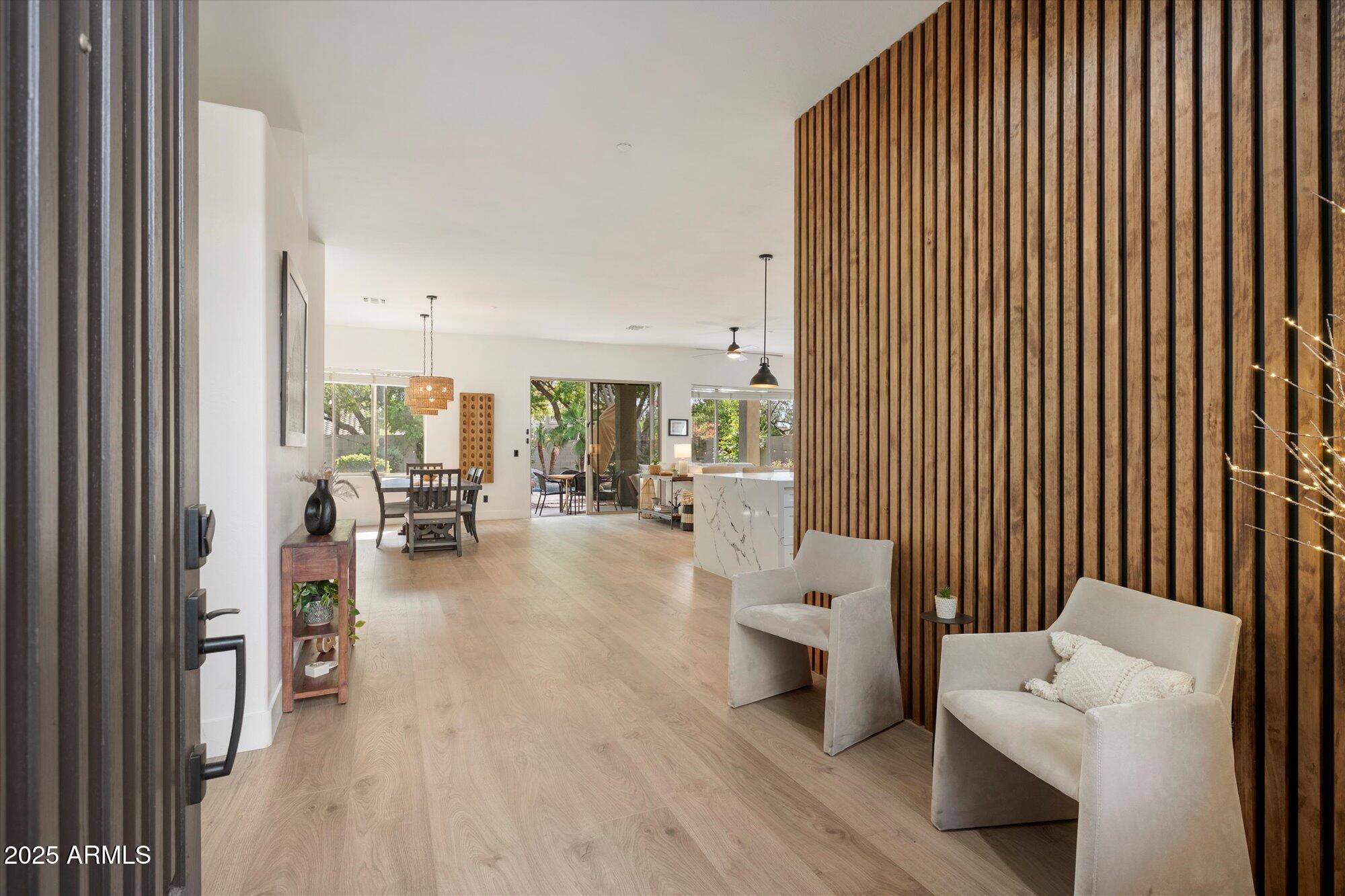 10559 E Sheena Drive