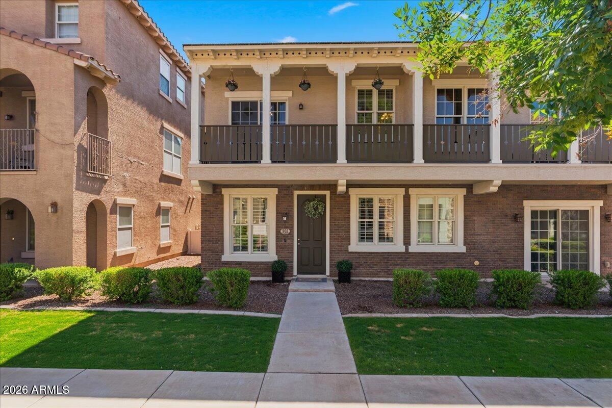 902 S ANNIE Lane