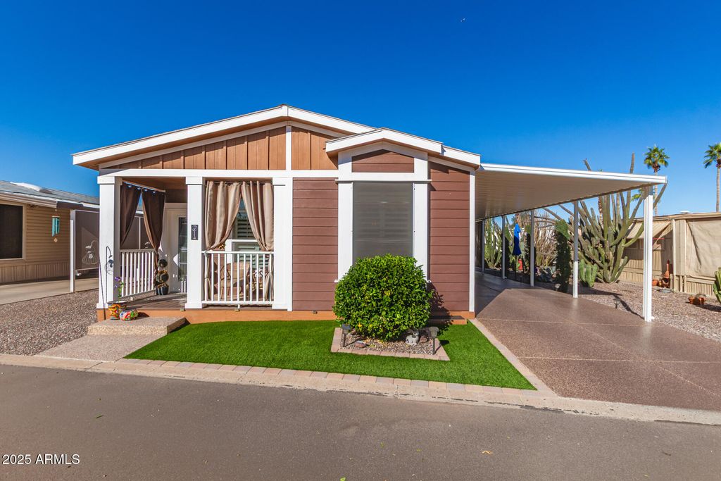 Photo of 2727 E University Drive #114, Tempe, AZ 85281 (MLS # 6961416)