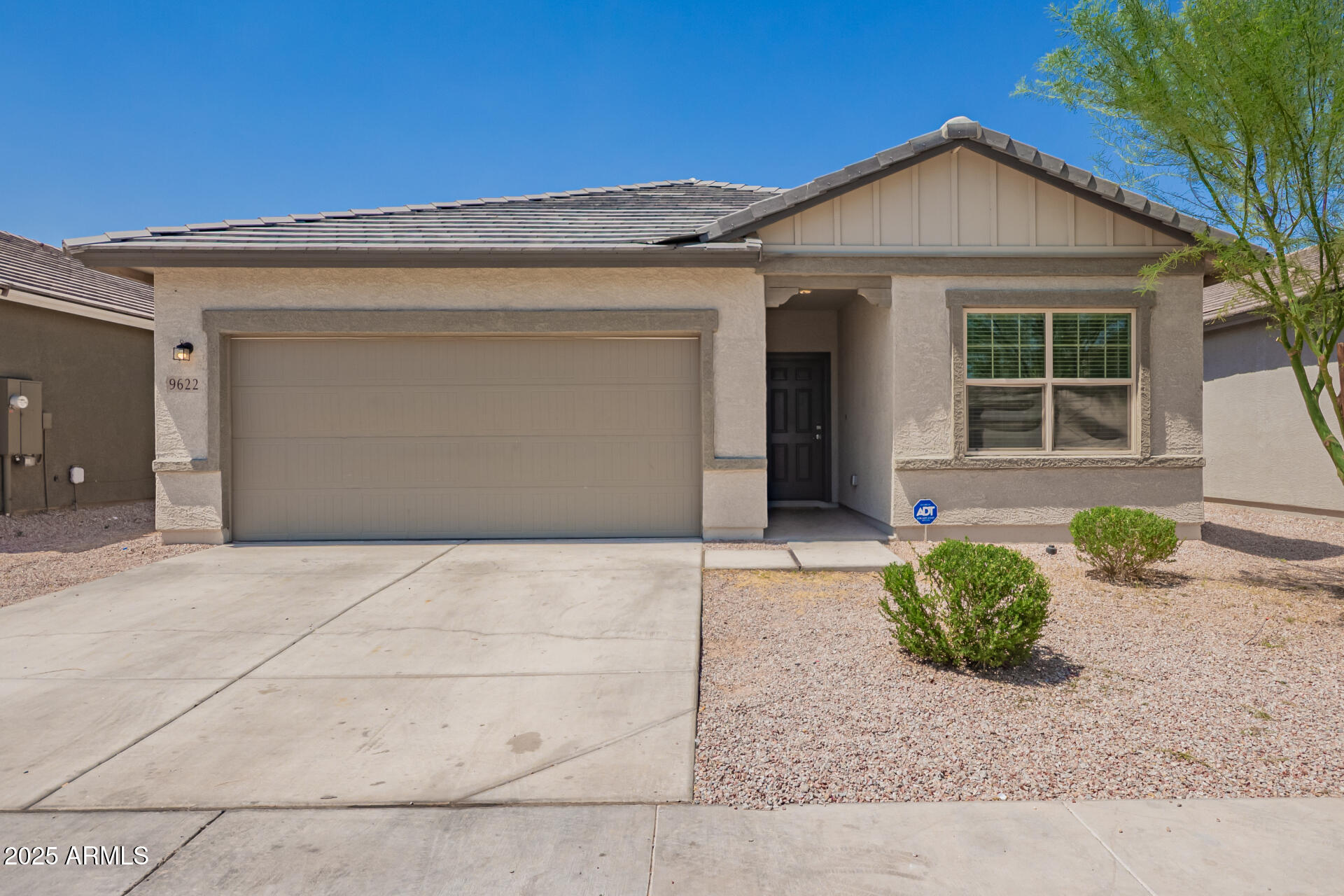 9622 W AGORA Lane
