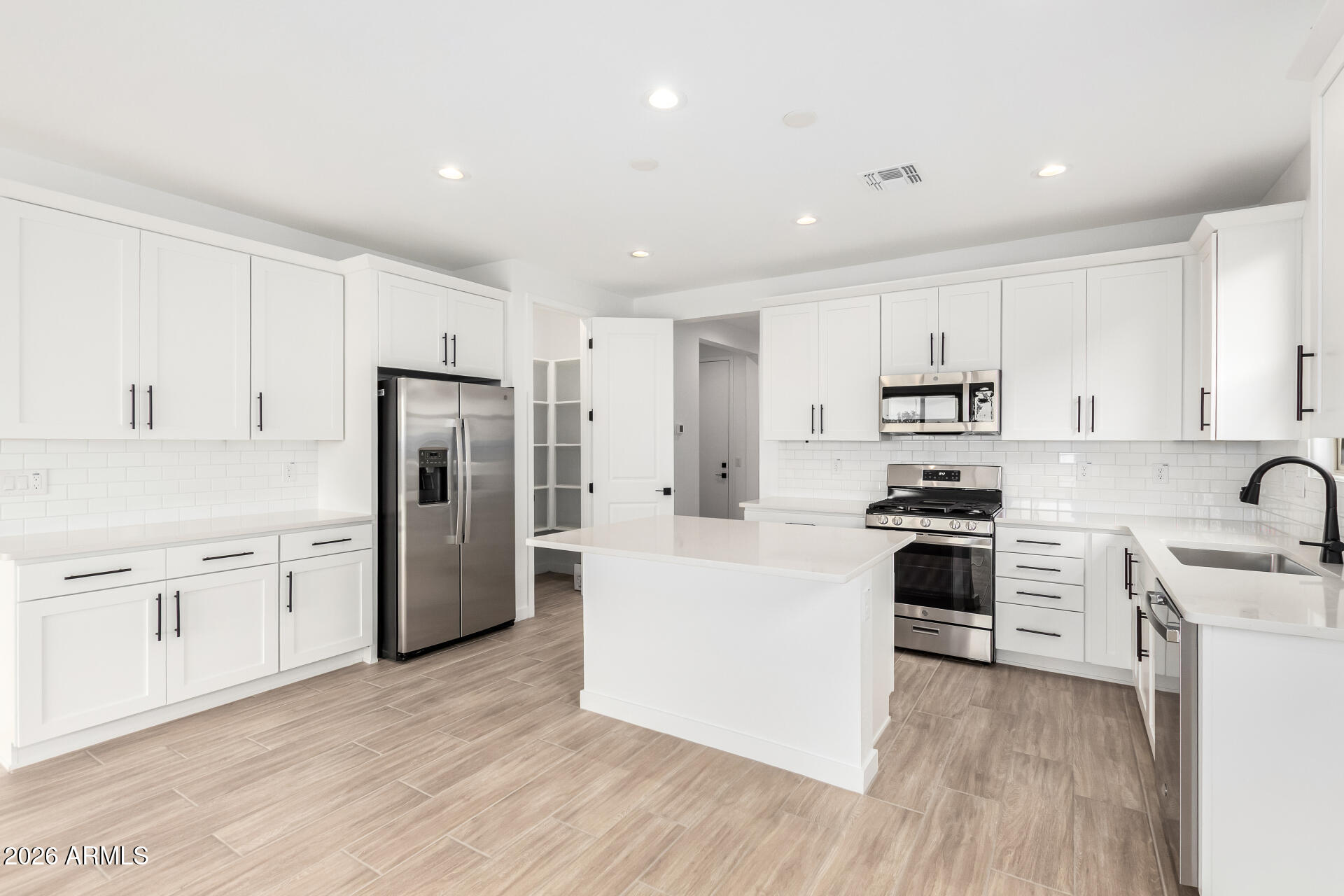 5411 W ROYAL PALM Road