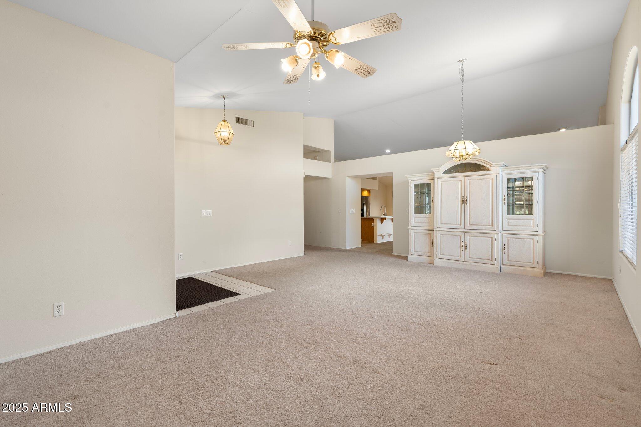 530 N JESSE Court