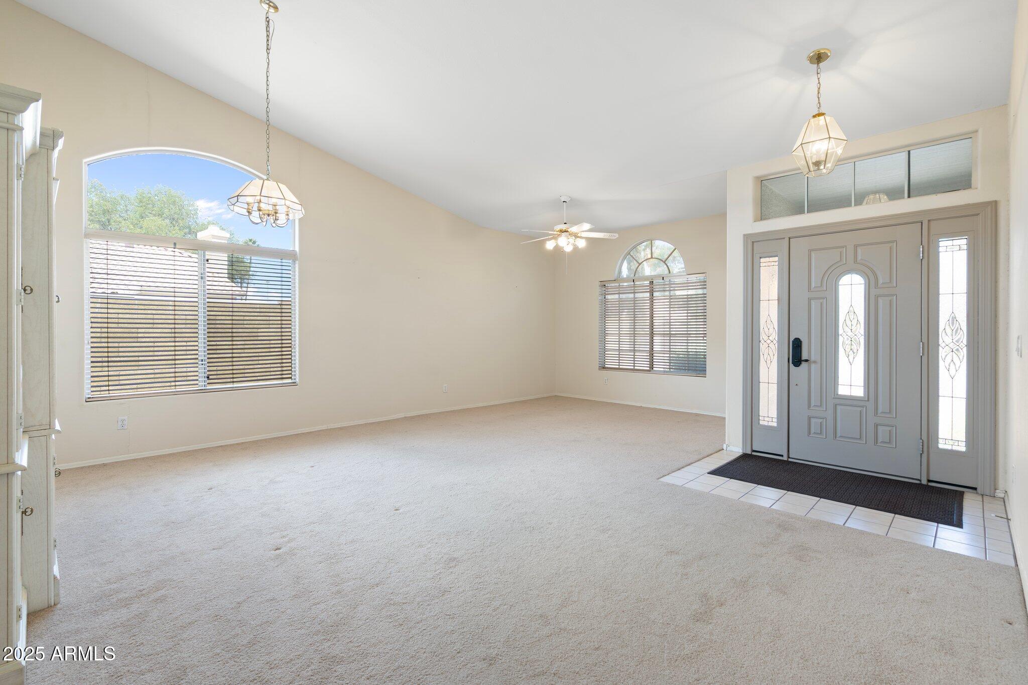530 N JESSE Court