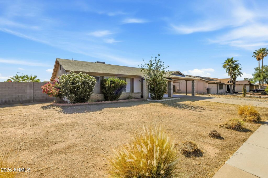 Photo of 9623 N 70th Drive, Peoria, AZ 85345 (MLS # 7030303)