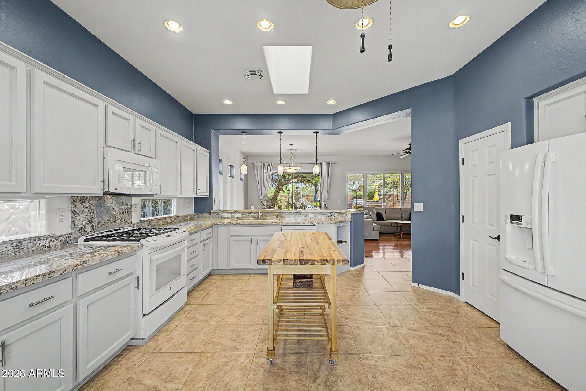 41606 N EMERALD LAKE Drive