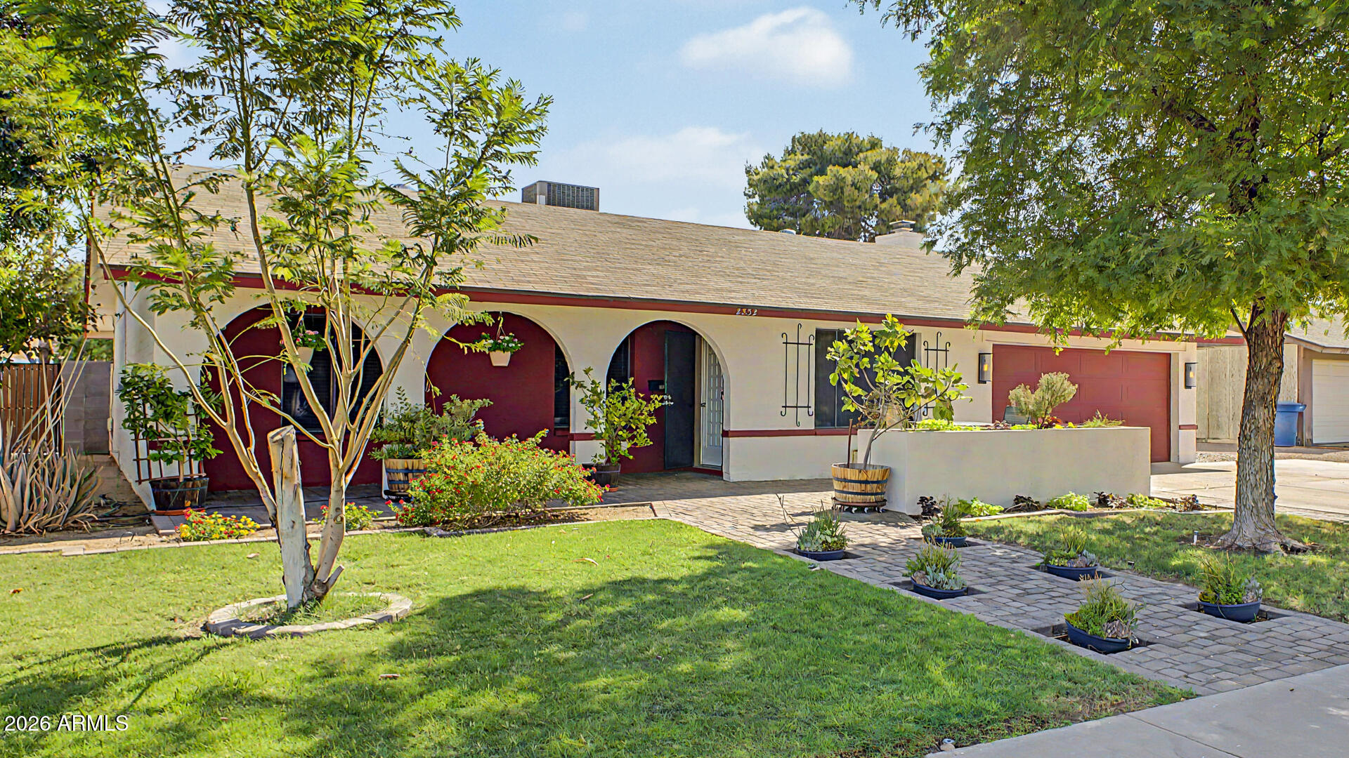 2332 E RIVIERA Drive