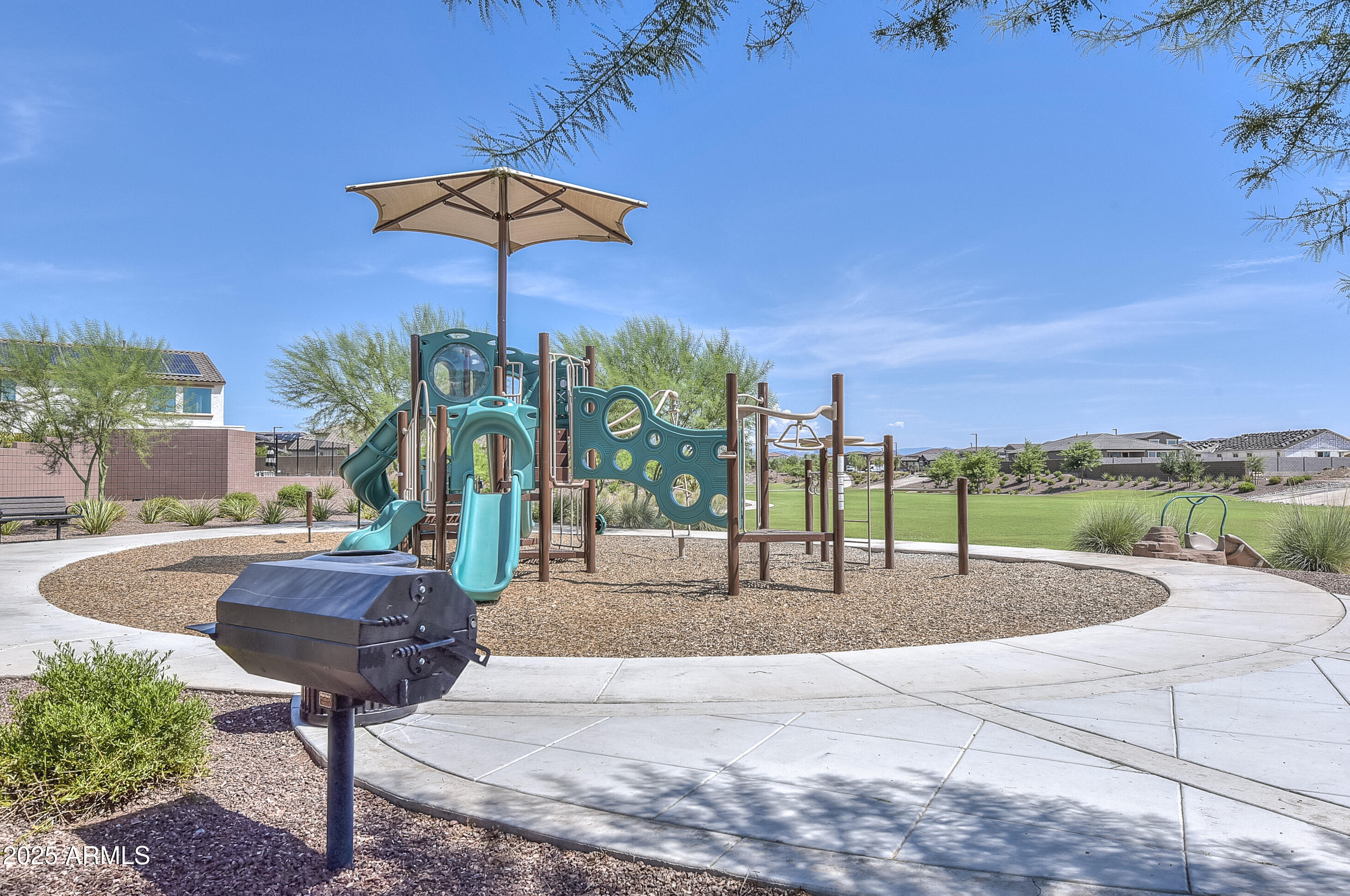 17204 W BLUE SKY Drive