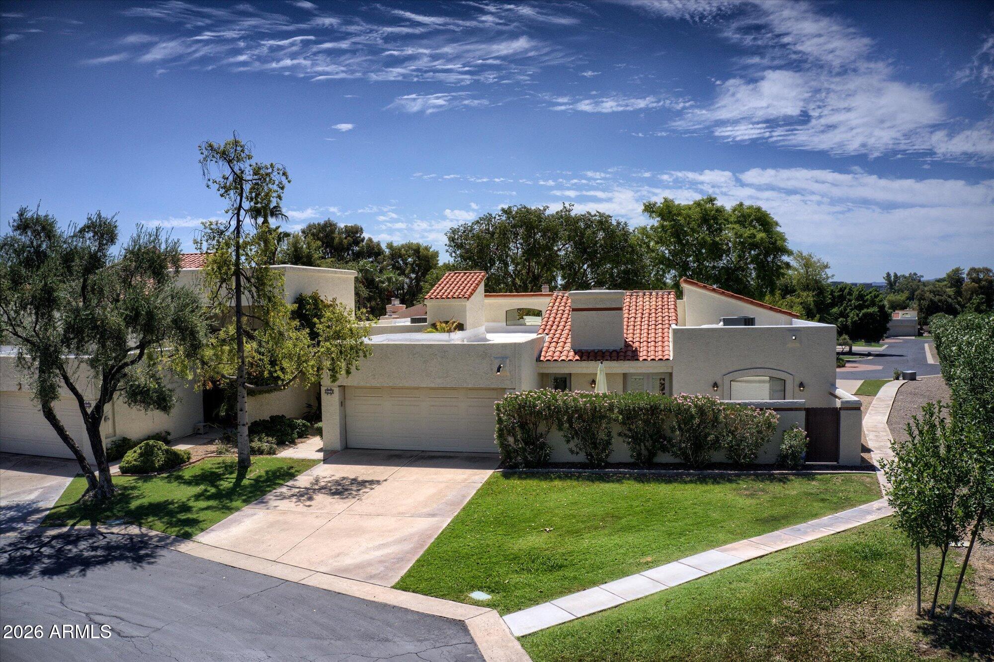 5805 N 24th Place