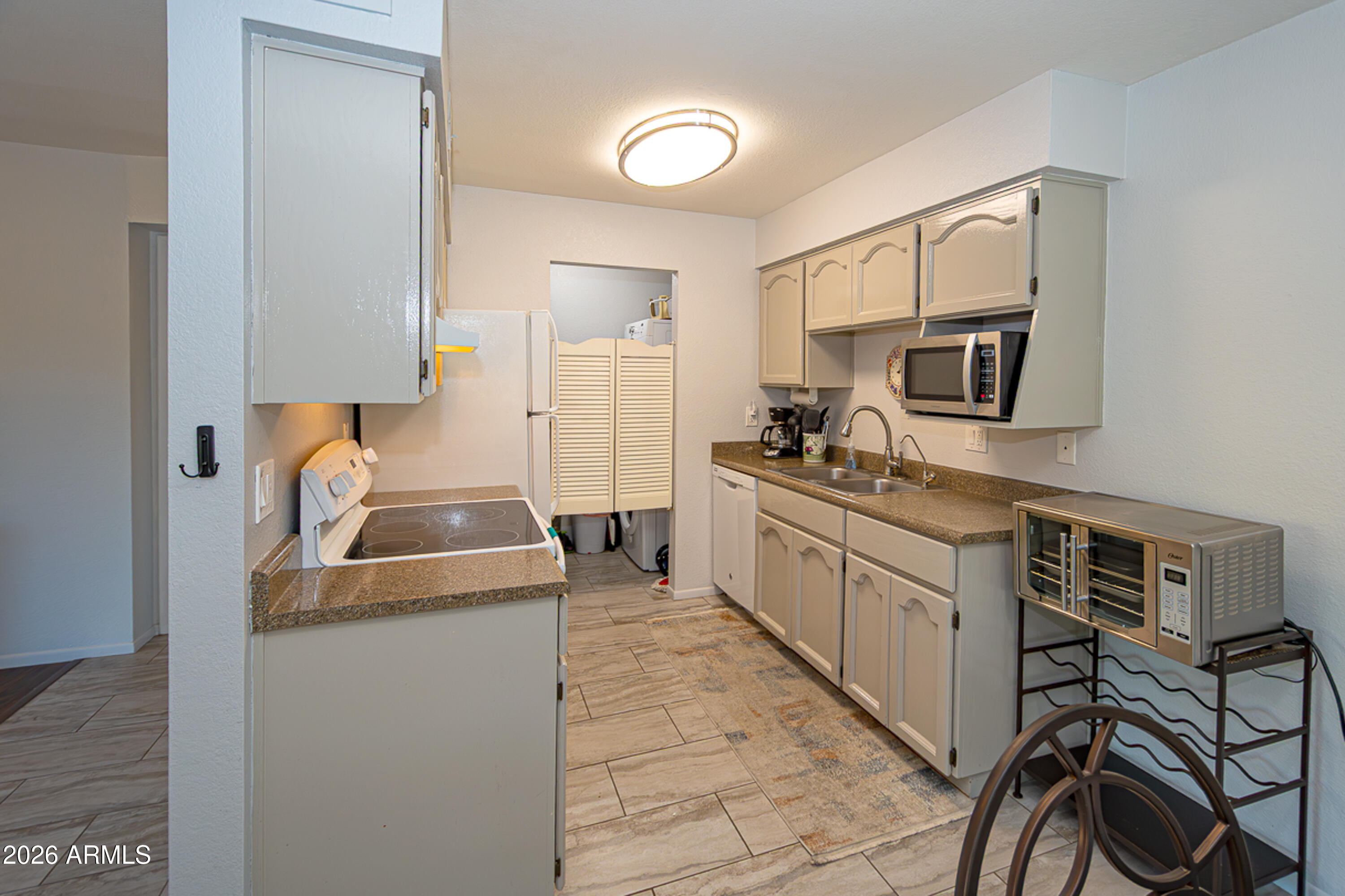 QUAIL RUN CONDOMINIUMS - Residential