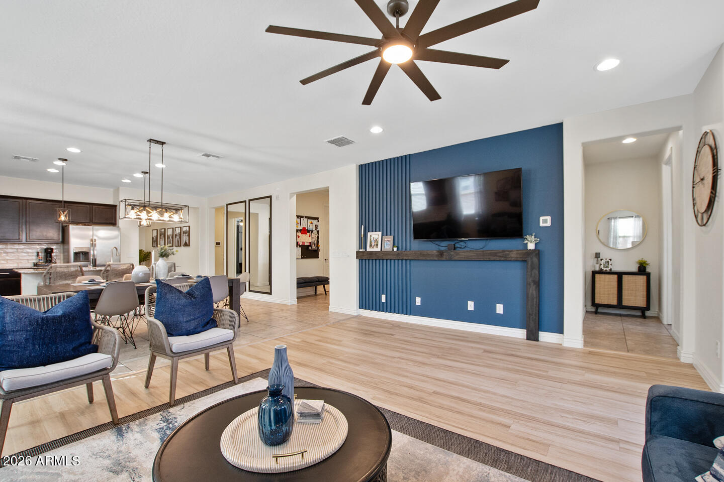 10044 E WAVELENGTH Avenue