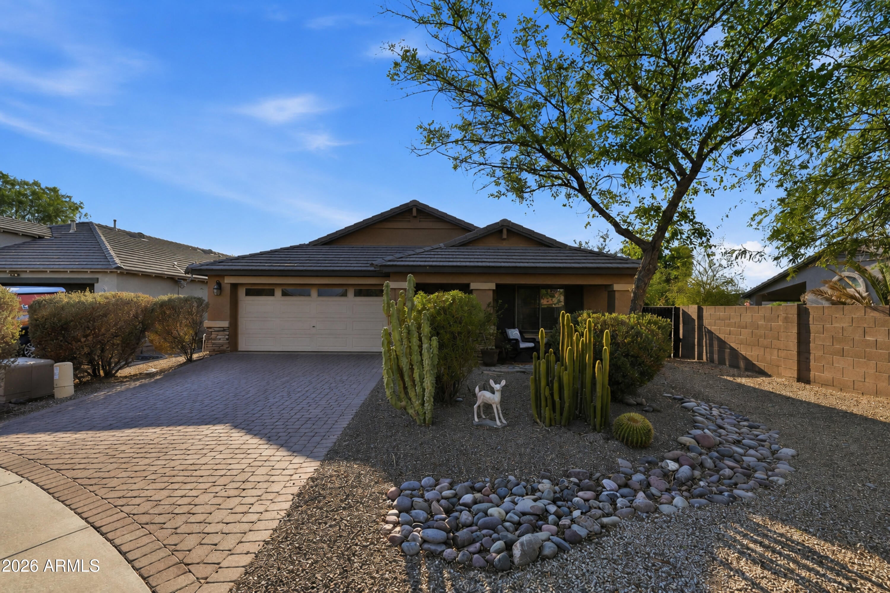 1929 N Sondra Court Court