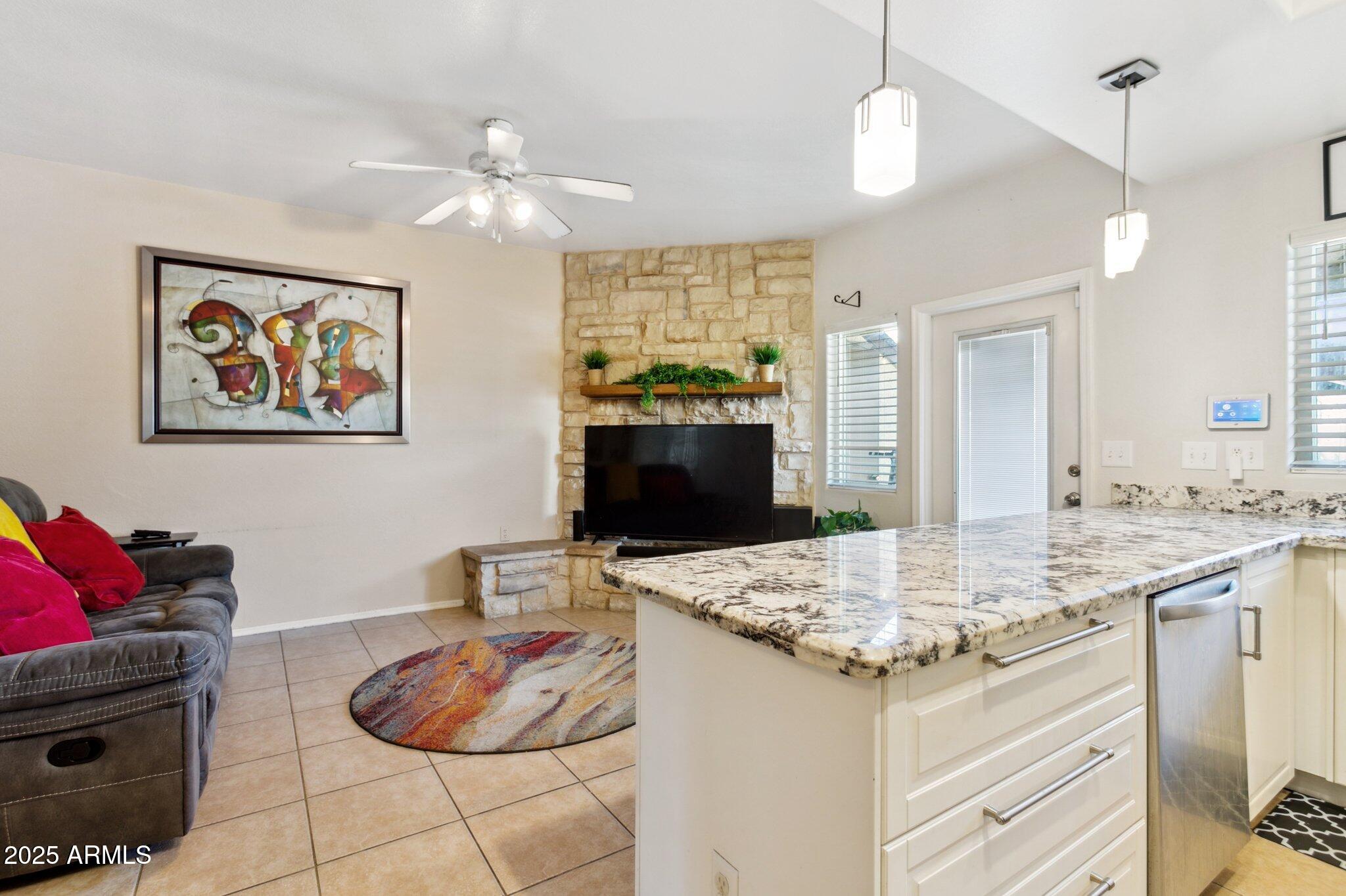 170 E GUADALUPE Road 152