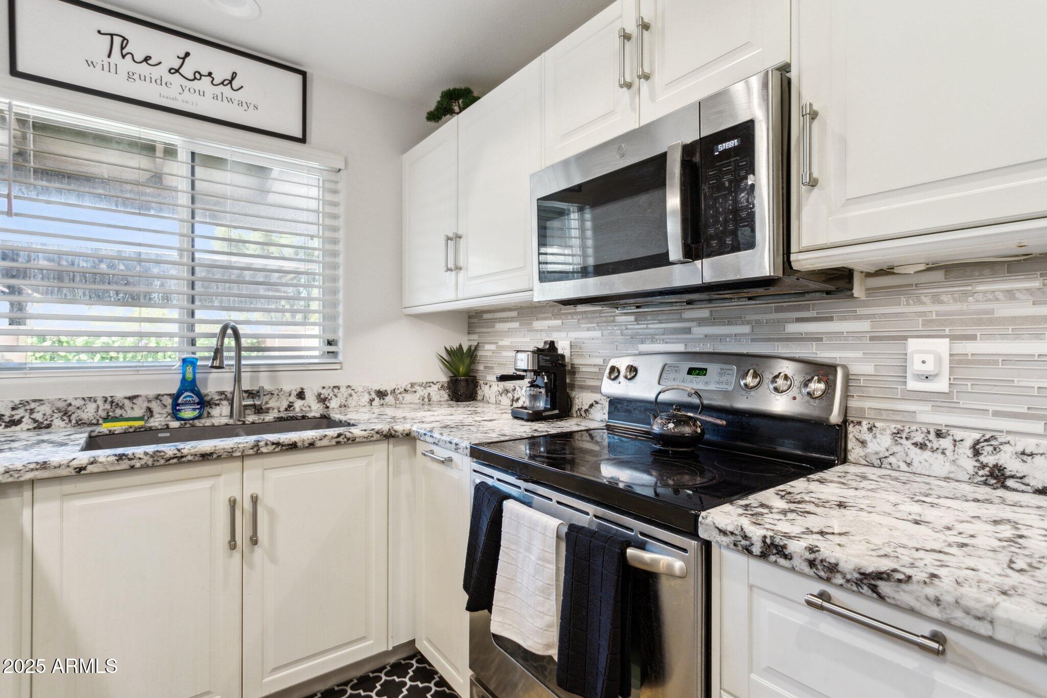 170 E GUADALUPE Road 152