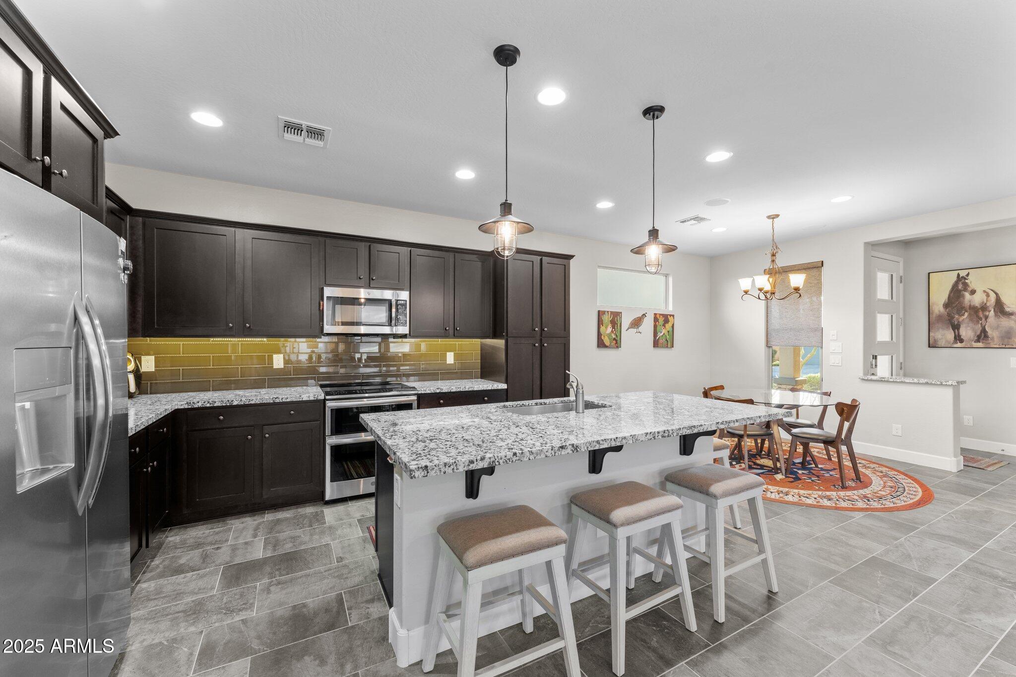 4435 Covered Wagon Trail