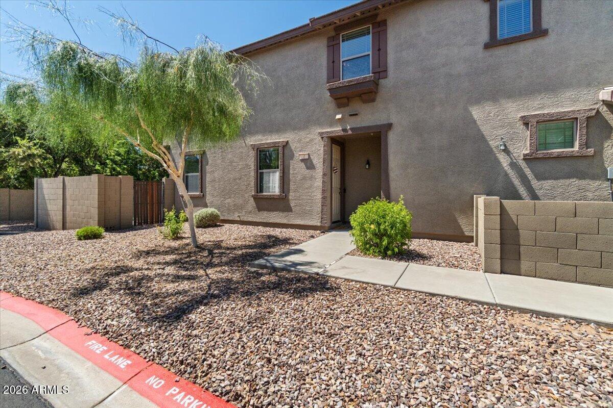 1250 S RIALTO Street 1