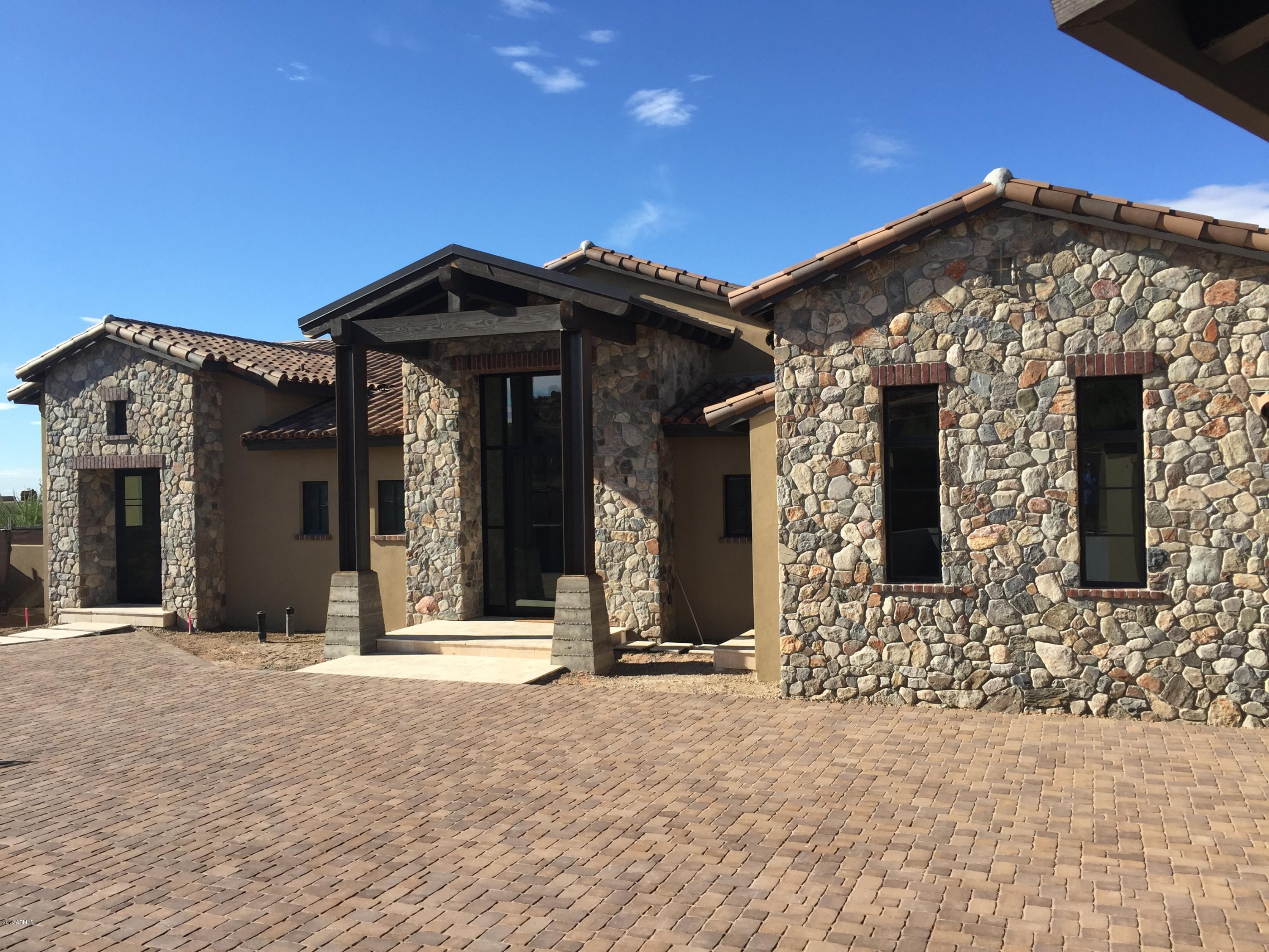 Estancia - Residential