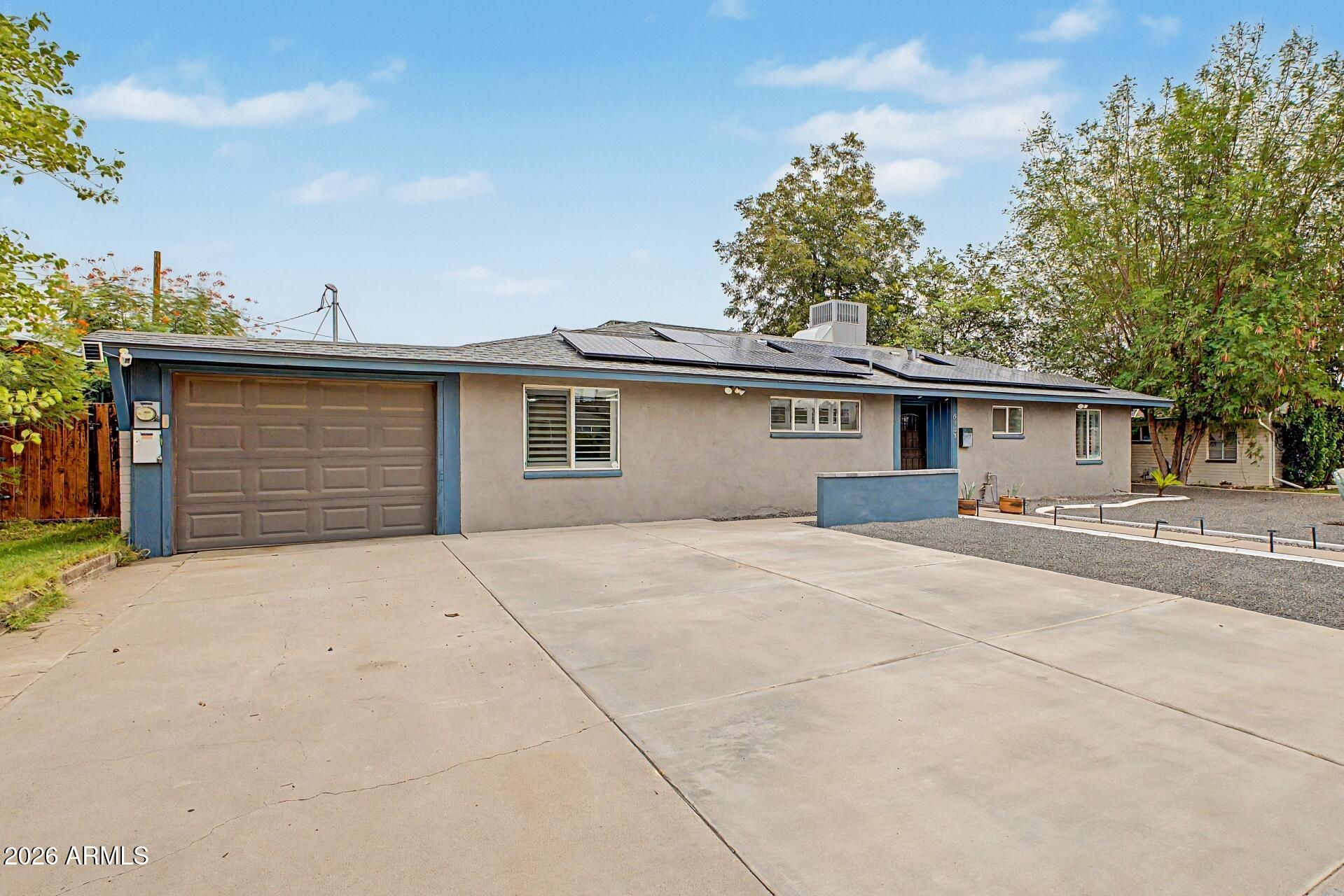 5835 N 16TH Place