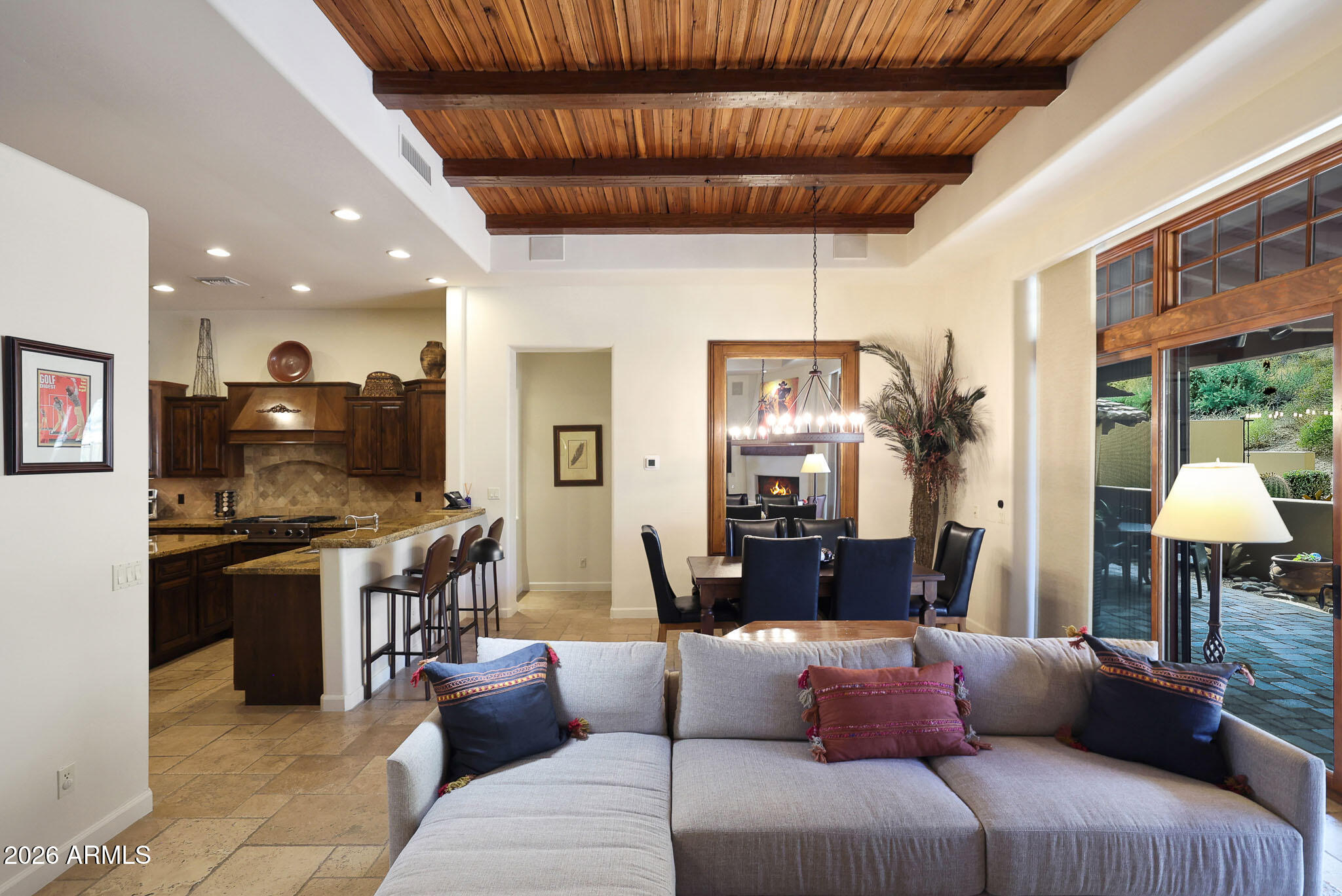 The Rocks Club - Residential