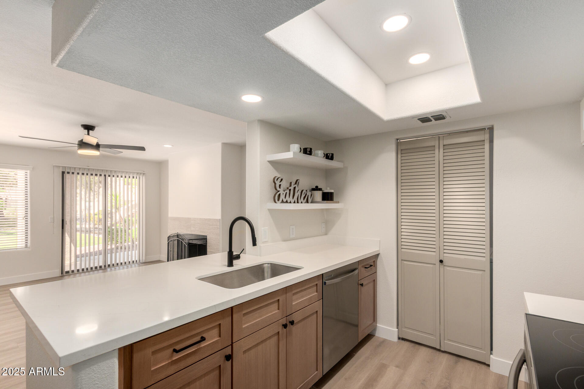 14645 N FOUNTAIN HILLS Boulevard 112