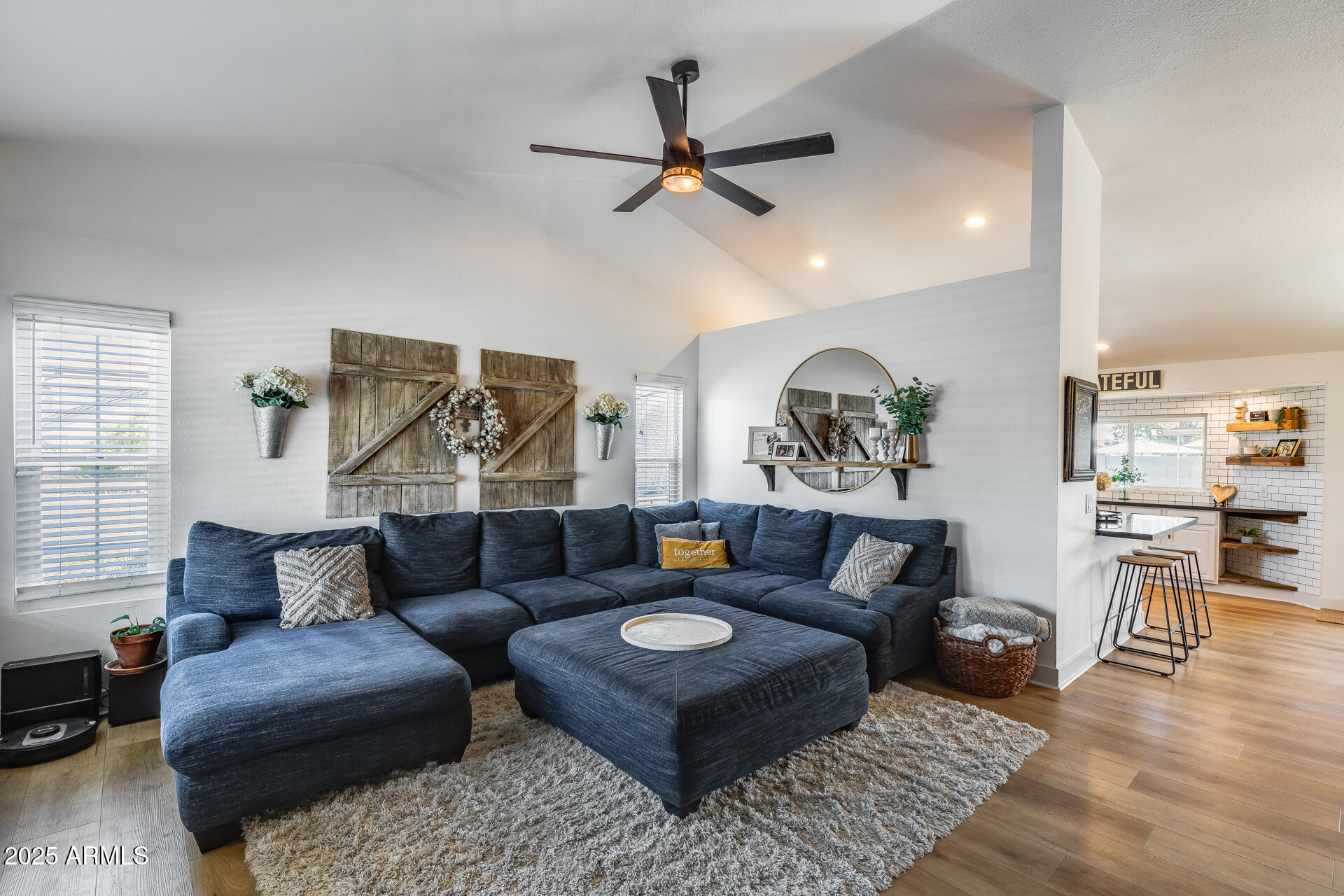 7901 W PERSHING Avenue