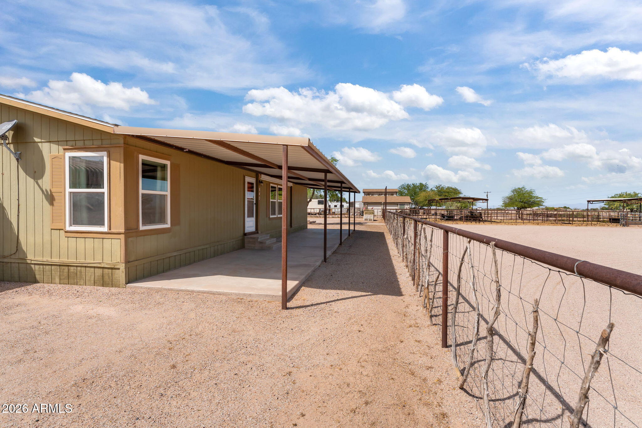 840 N SUNSHINE Boulevard