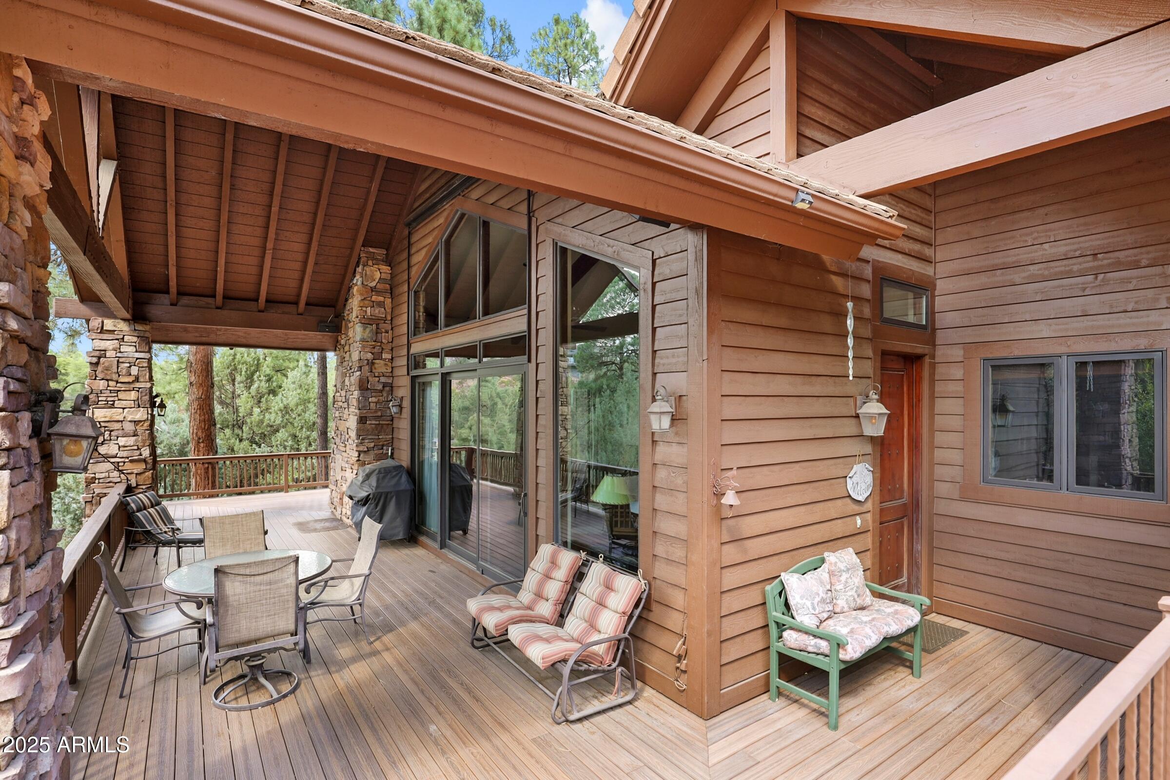 801 N Scenic Drive
