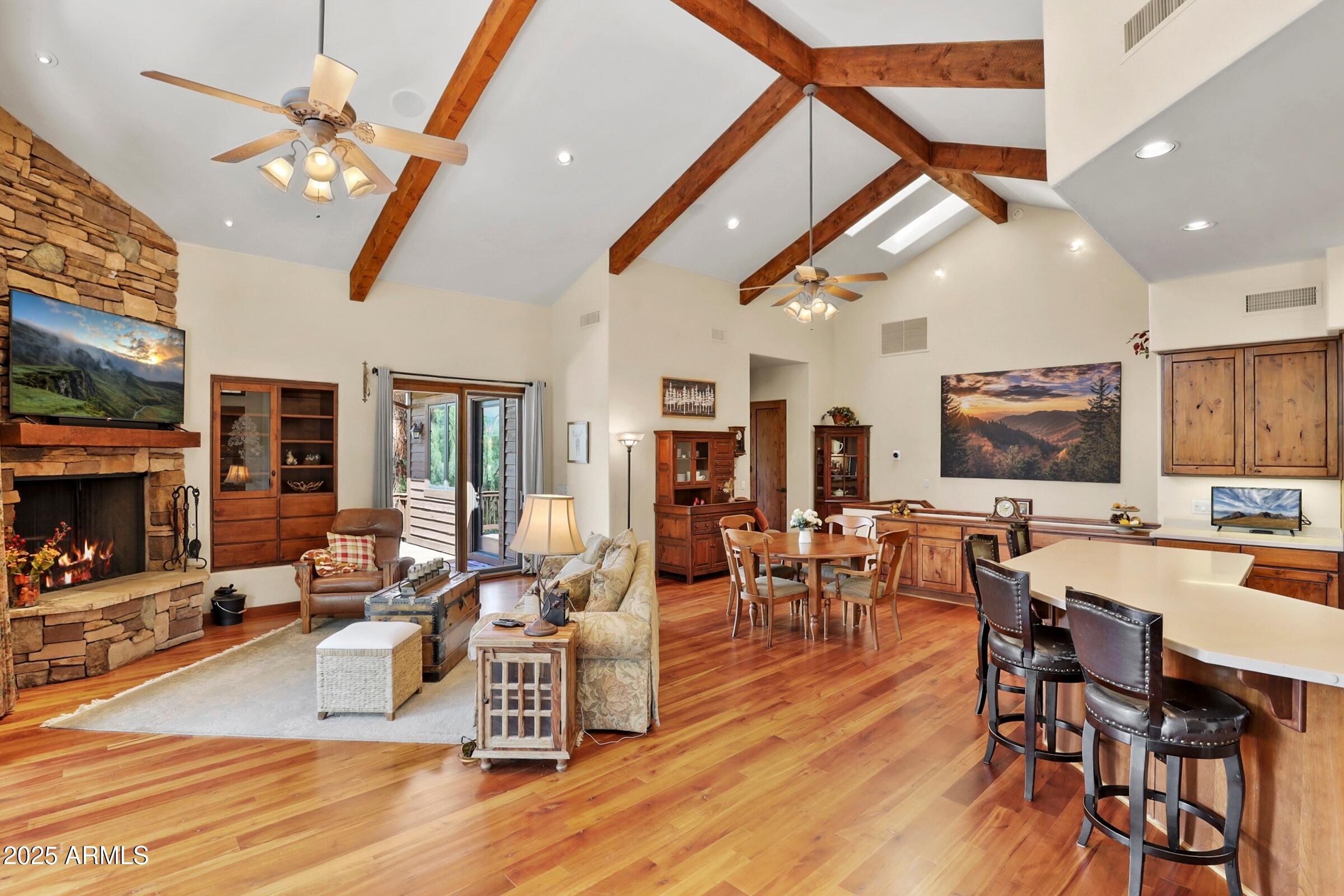 801 N Scenic Drive
