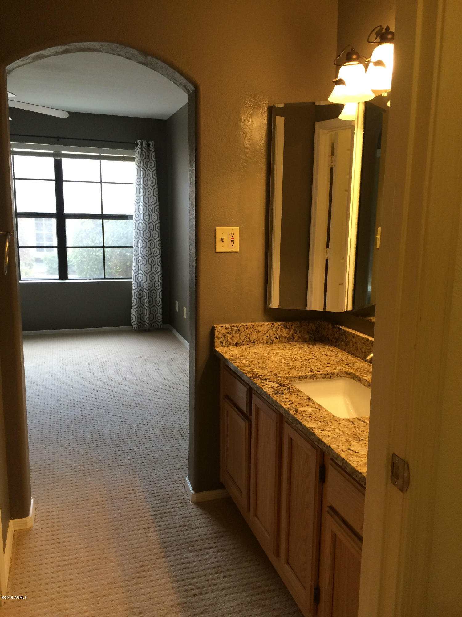 Photo 1 of 17 — 6885 E COCHISE Road 107, Paradise Valley, AZ 85253