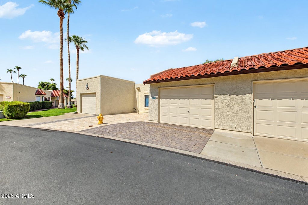 Photo of 617 S Arrowwood Way, Mesa, AZ 85208 (MLS # 7090081)