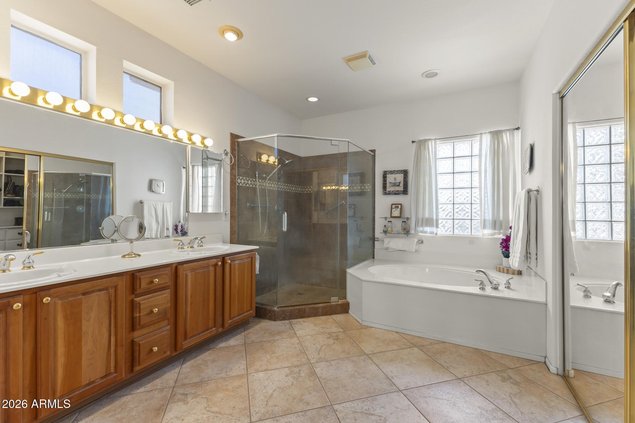 SUN CITY GRAND-DESERT BREEZE - Residential