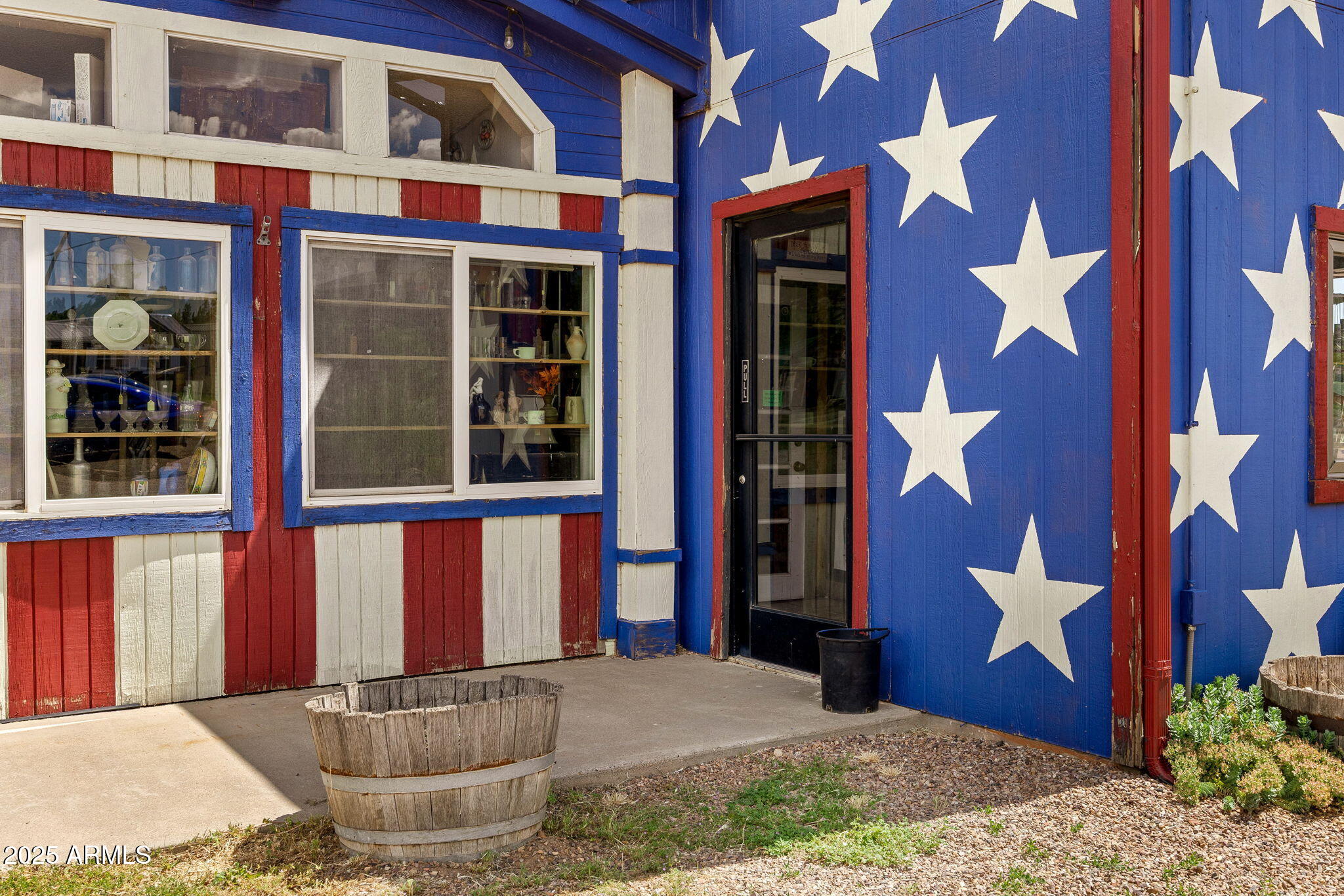 1828 E STATE ROUTE 260 --