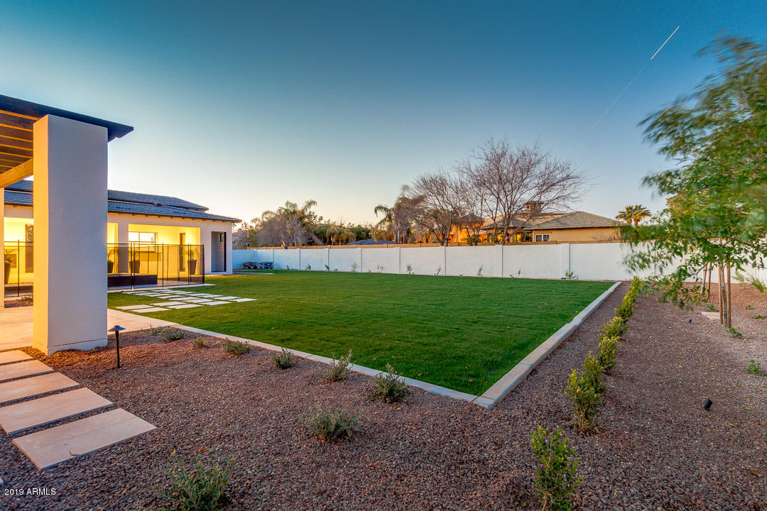 SUNBURST FARMS EAST 6 - Residential