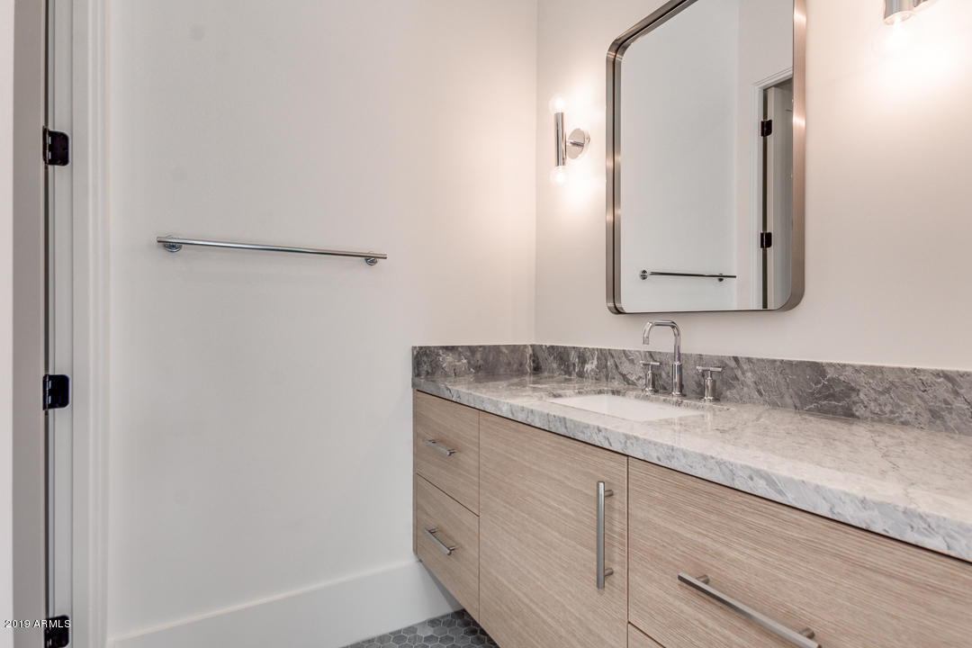 SUNBURST FARMS EAST 6 - Residential