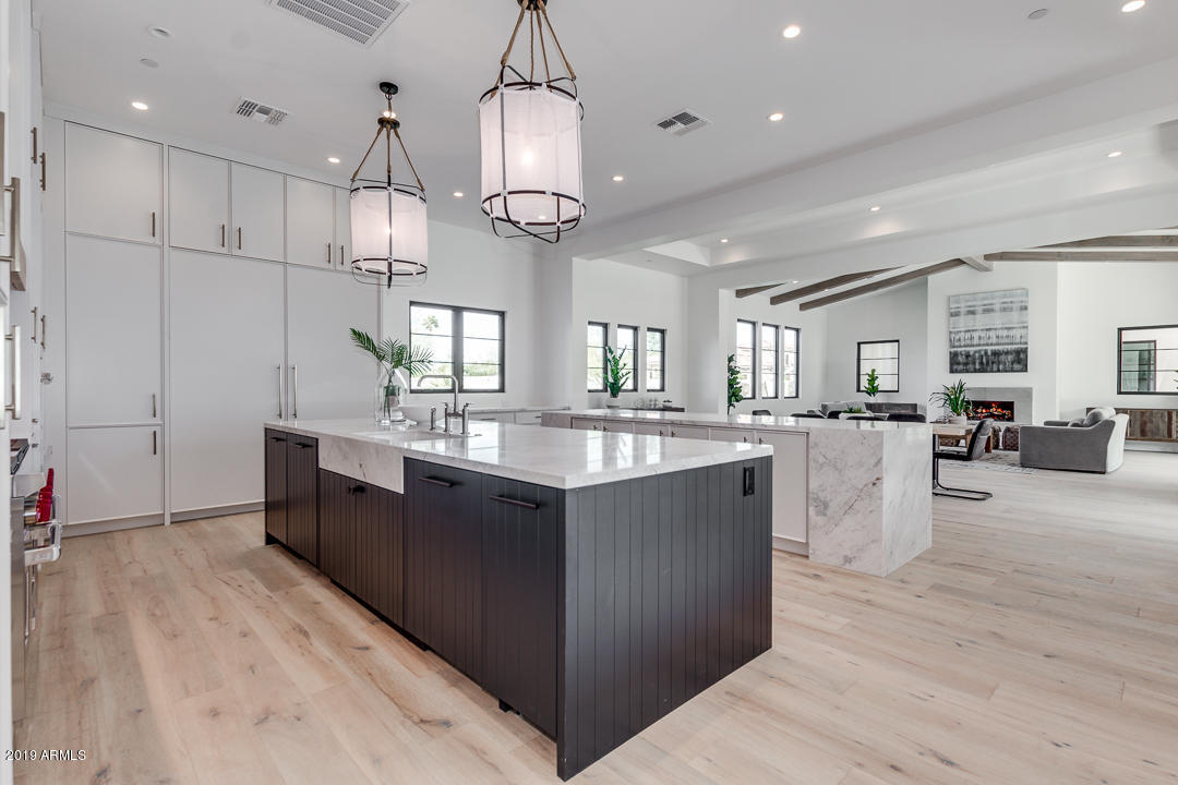 SUNBURST FARMS EAST 6 - Residential