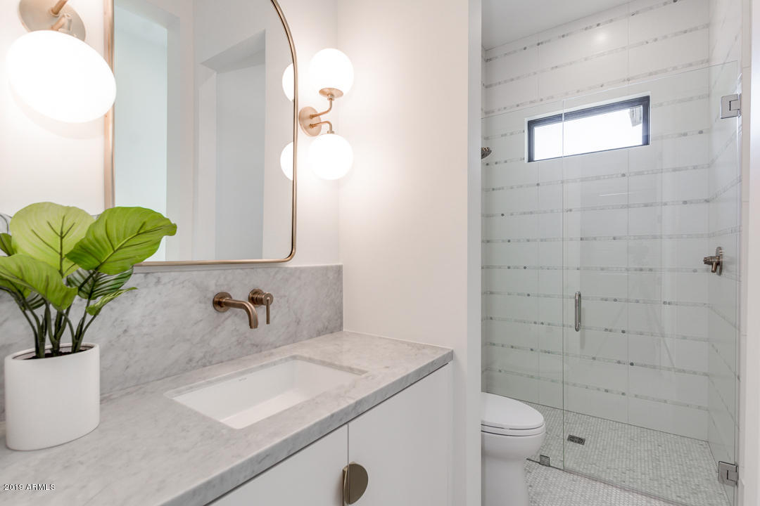 SUNBURST FARMS EAST 6 - Residential