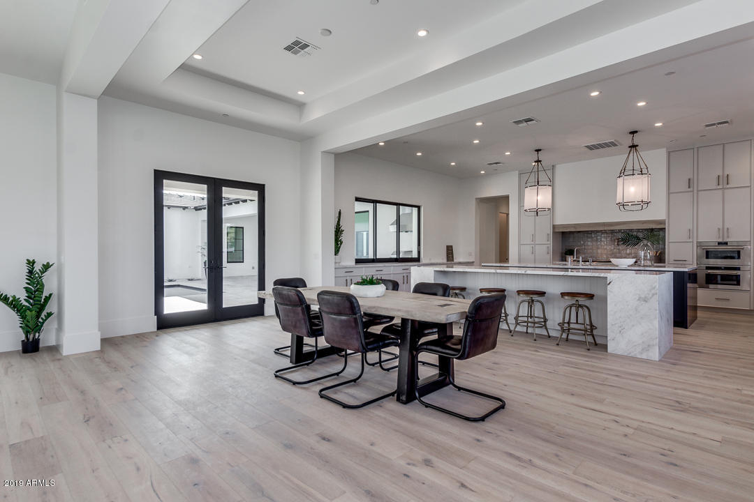 SUNBURST FARMS EAST 6 - Residential