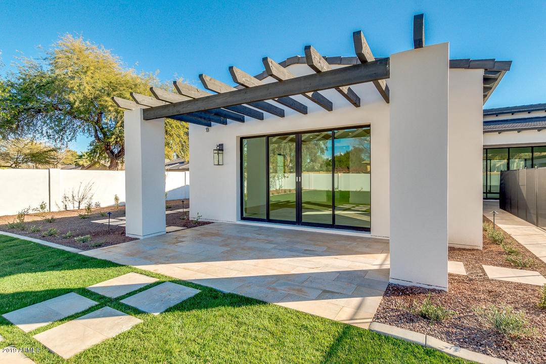 SUNBURST FARMS EAST 6 - Residential