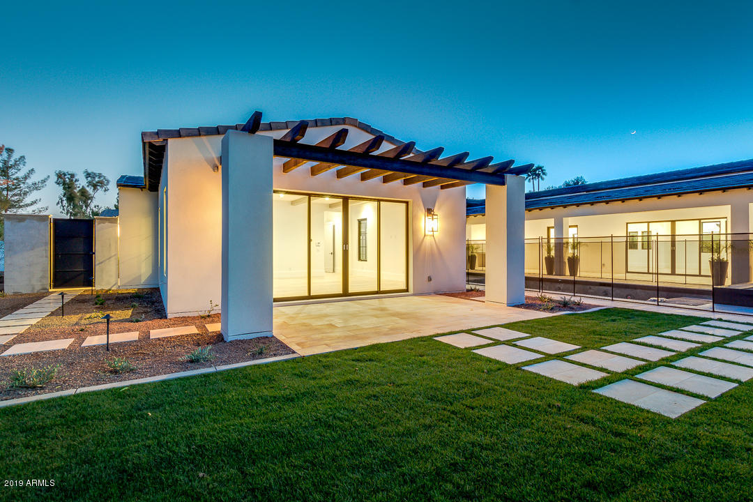 SUNBURST FARMS EAST 6 - Residential