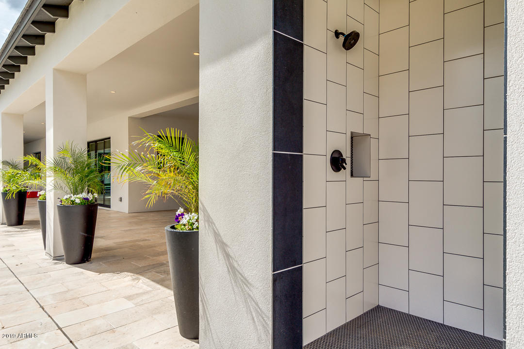 SUNBURST FARMS EAST 6 - Residential