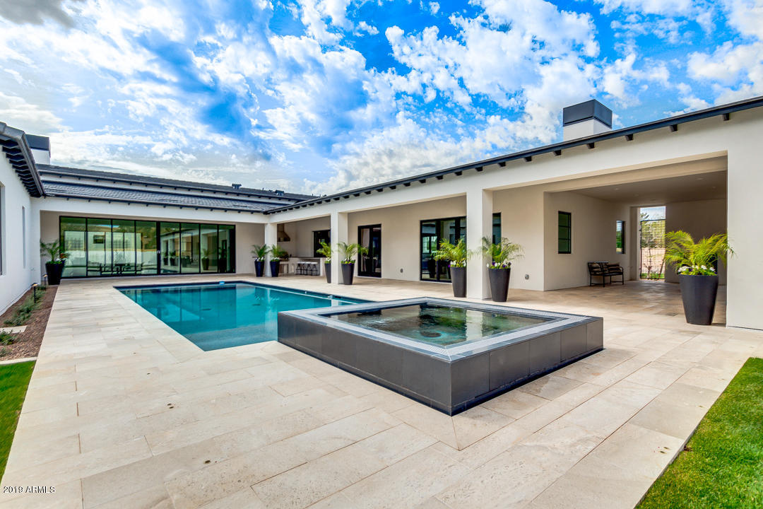 SUNBURST FARMS EAST 6 - Residential