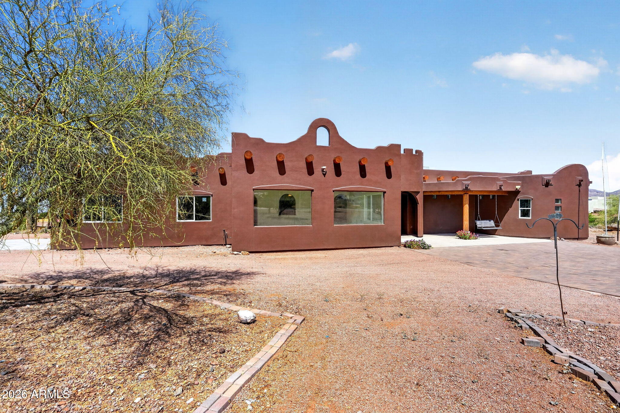 3528 N VAL VISTA Road