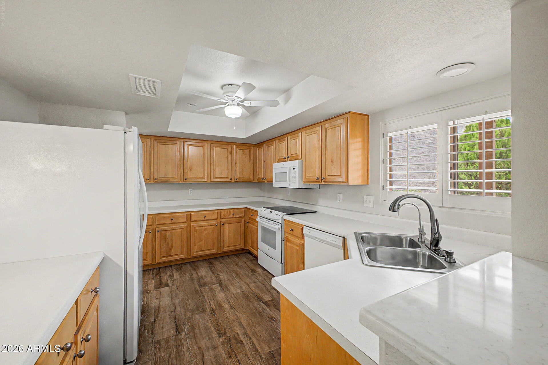 10401 E TWILIGHT Drive
